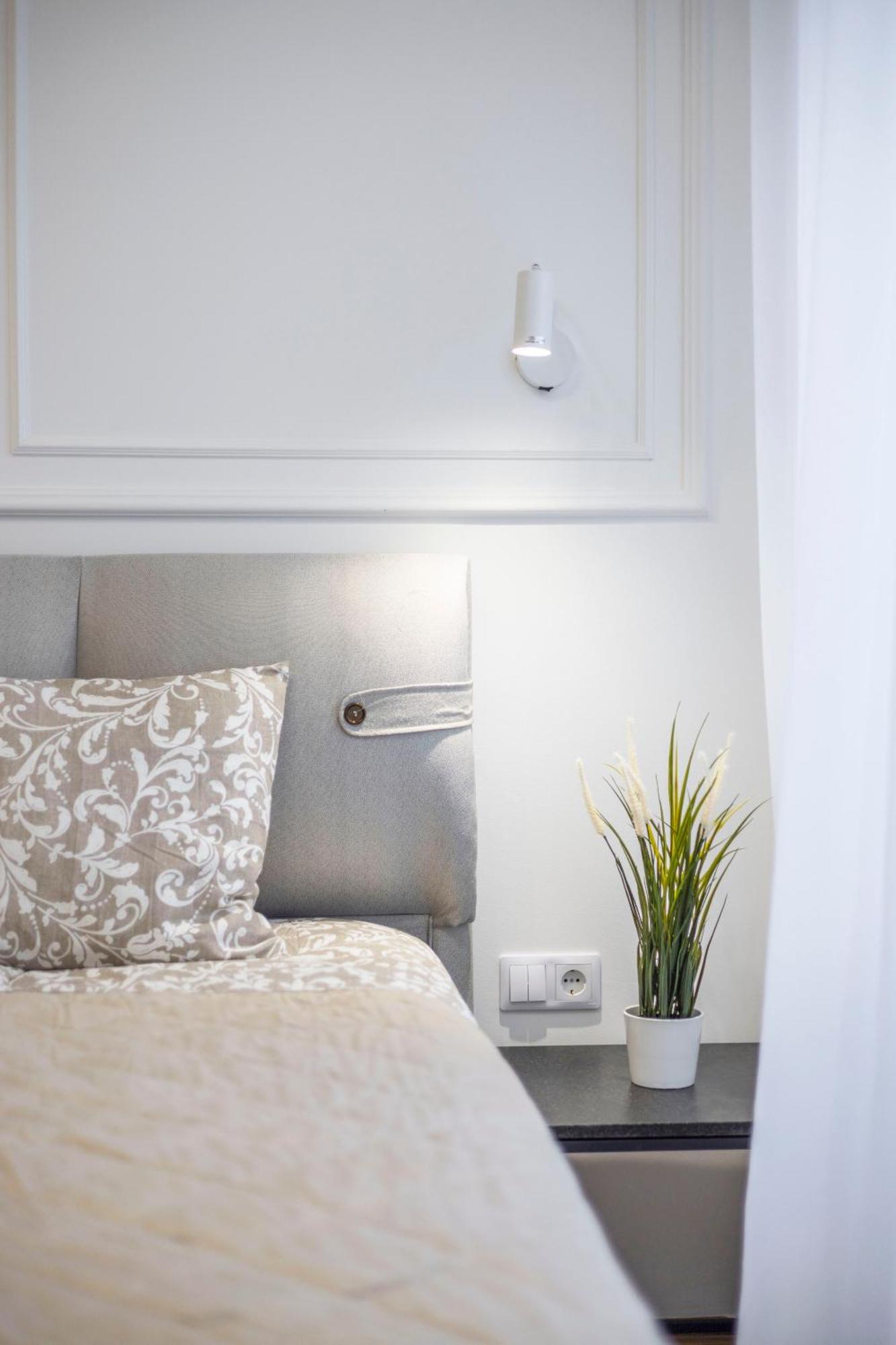 Luxurious Central 4Bedrm 3Bathrm Residence W/ Balcony Budapest Exteriör bild
