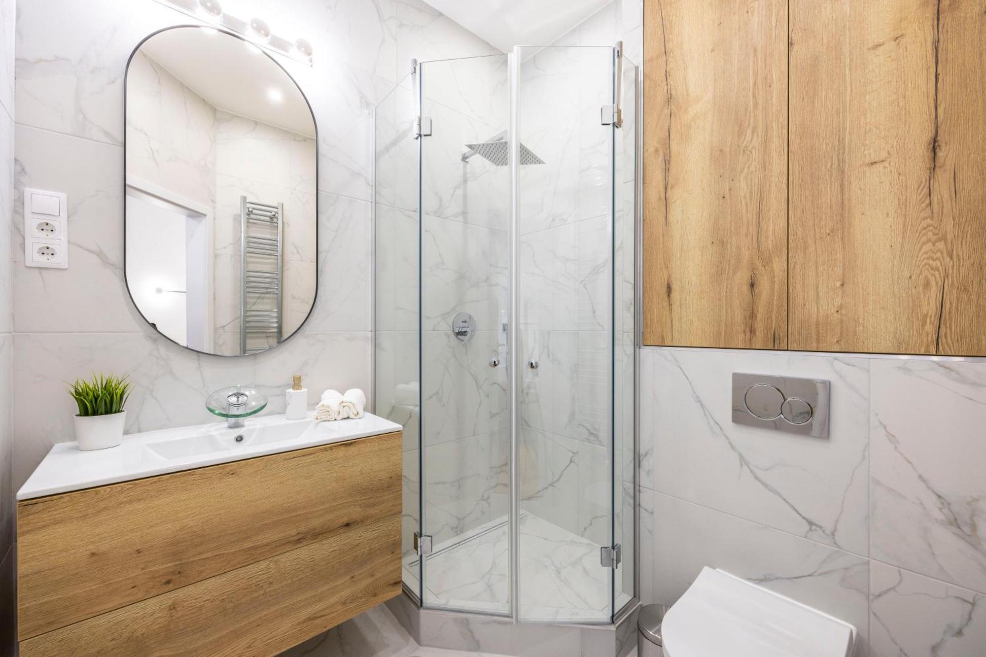 Luxurious Central 4Bedrm 3Bathrm Residence W/ Balcony Budapest Exteriör bild