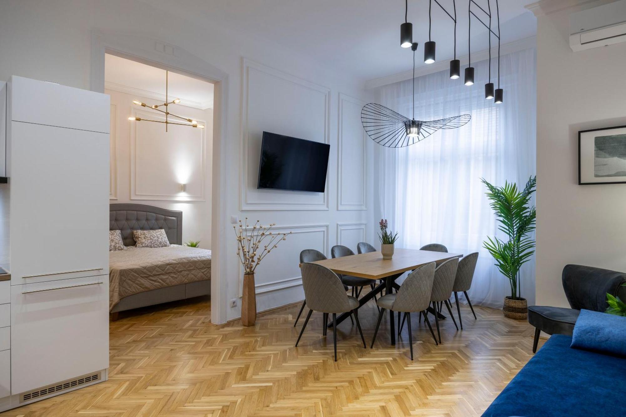 Luxurious Central 4Bedrm 3Bathrm Residence W/ Balcony Budapest Exteriör bild