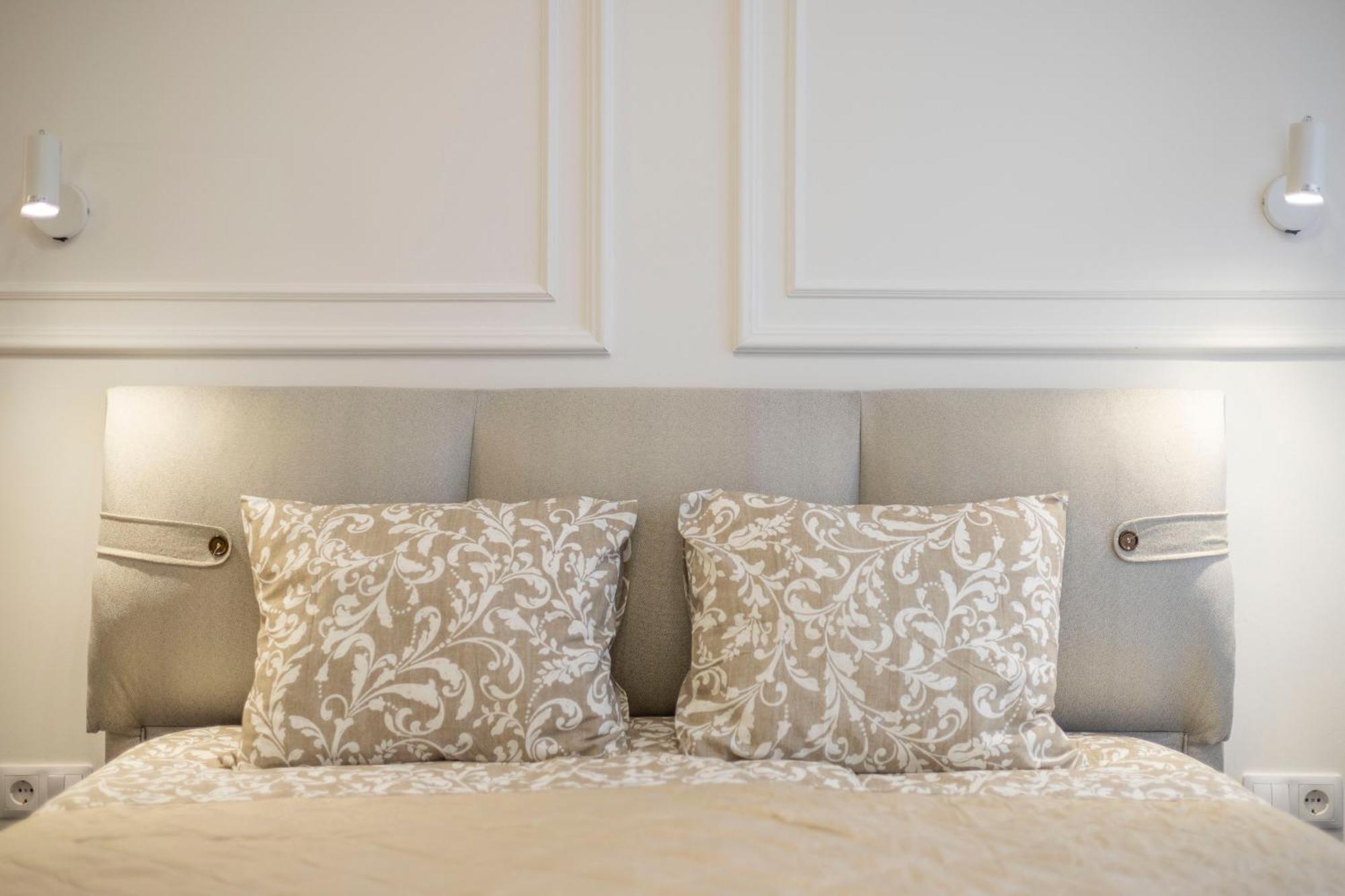 Luxurious Central 4Bedrm 3Bathrm Residence W/ Balcony Budapest Exteriör bild