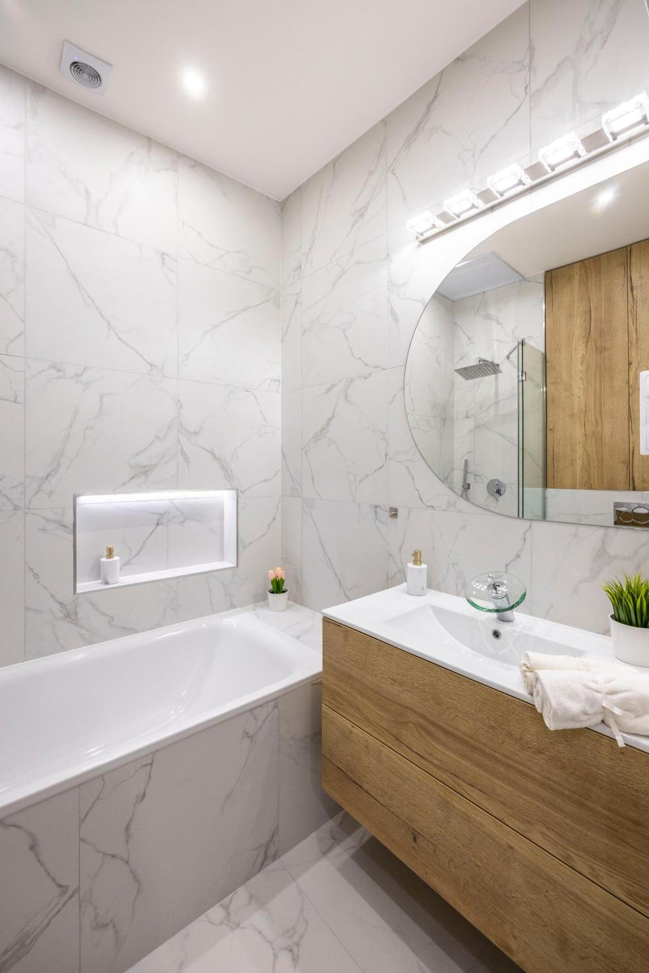 Luxurious Central 4Bedrm 3Bathrm Residence W/ Balcony Budapest Exteriör bild