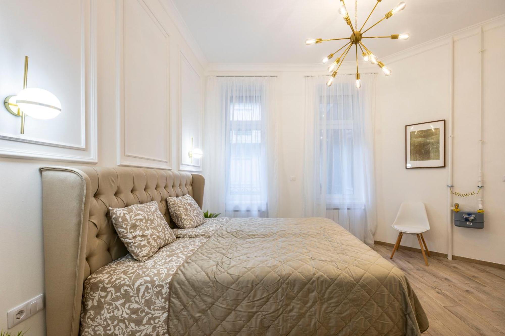 Luxurious Central 4Bedrm 3Bathrm Residence W/ Balcony Budapest Exteriör bild