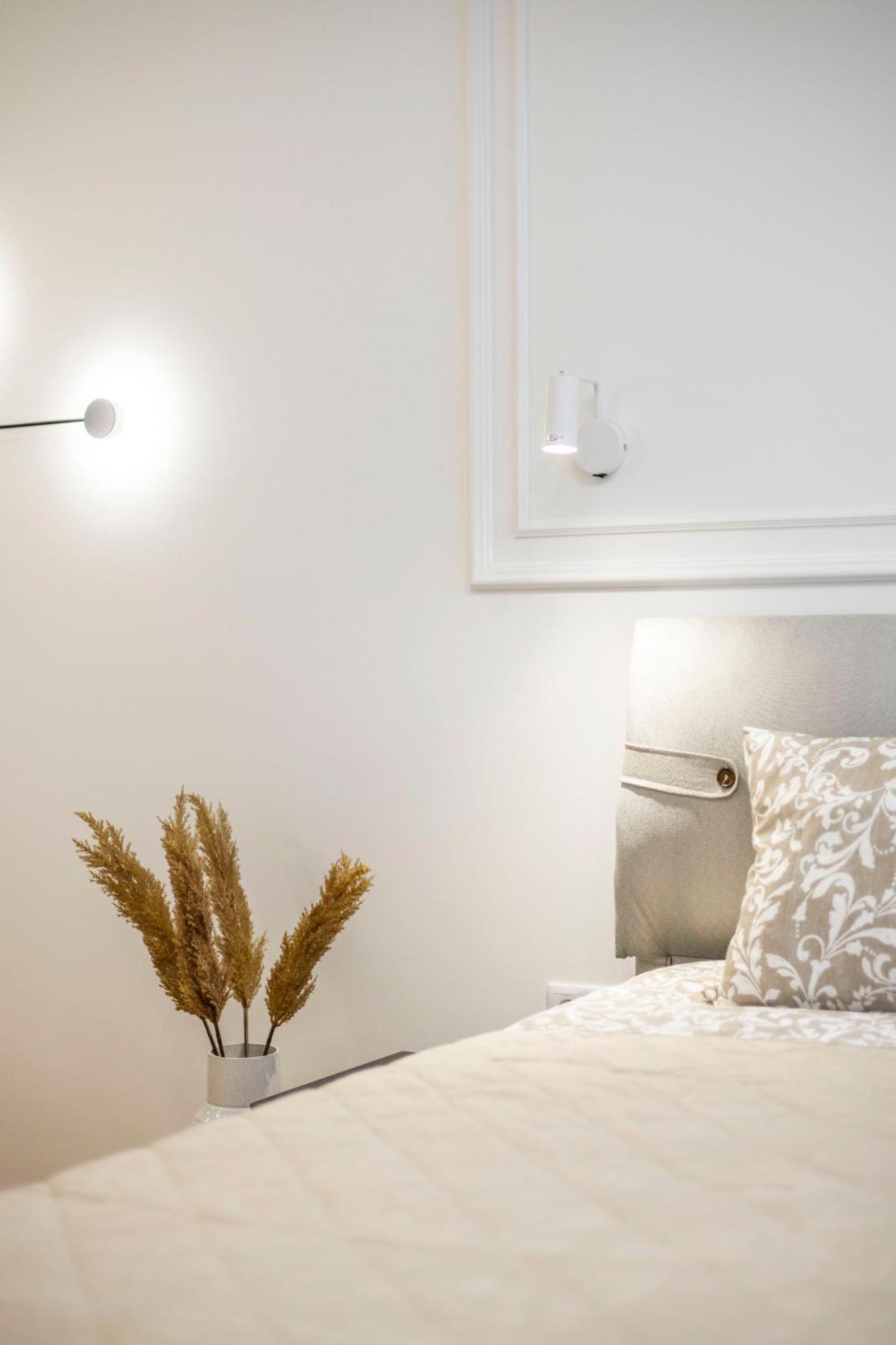 Luxurious Central 4Bedrm 3Bathrm Residence W/ Balcony Budapest Exteriör bild